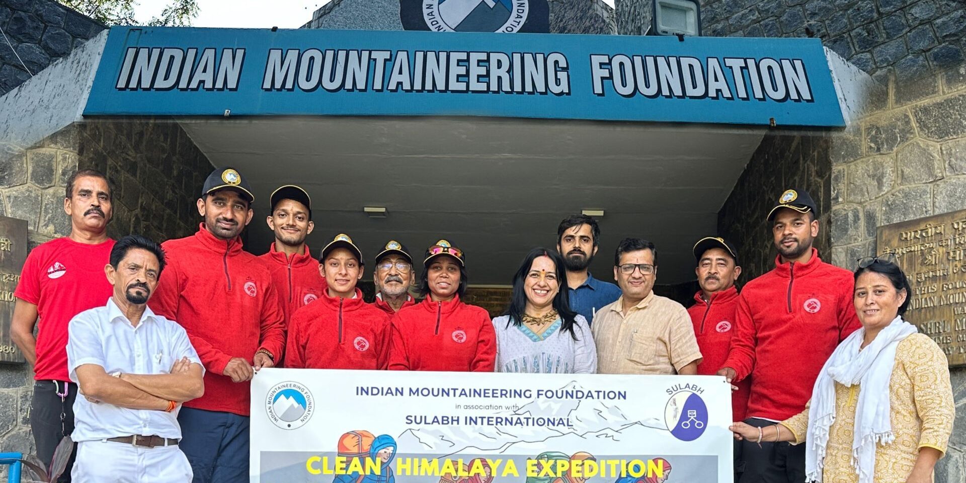 clean-himalaya-campaign-1