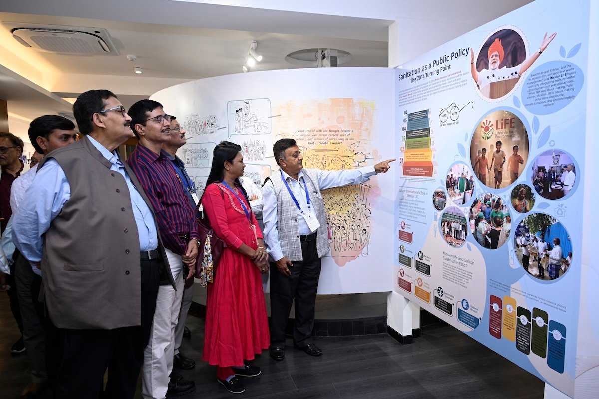 Memorial Lecture Moment 8